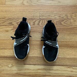 Nike Hyperset Volleyball shoes